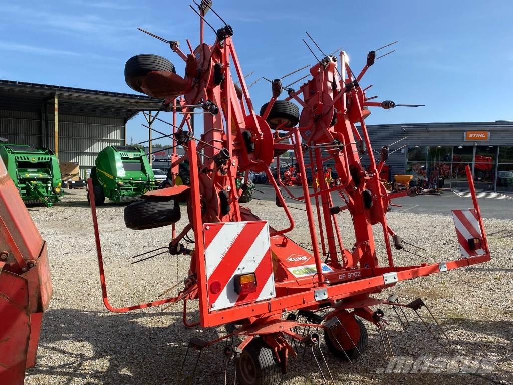Kuhn GF8702 Грабли-ворошилки