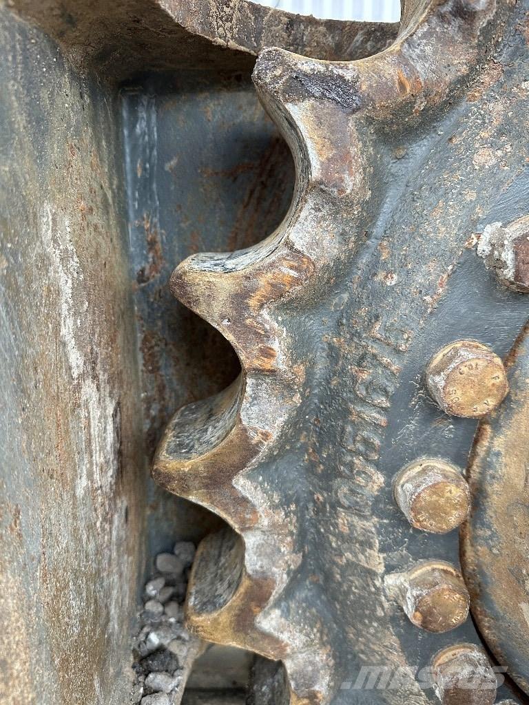 Liebherr R 936 LC Гусеничные экскаваторы