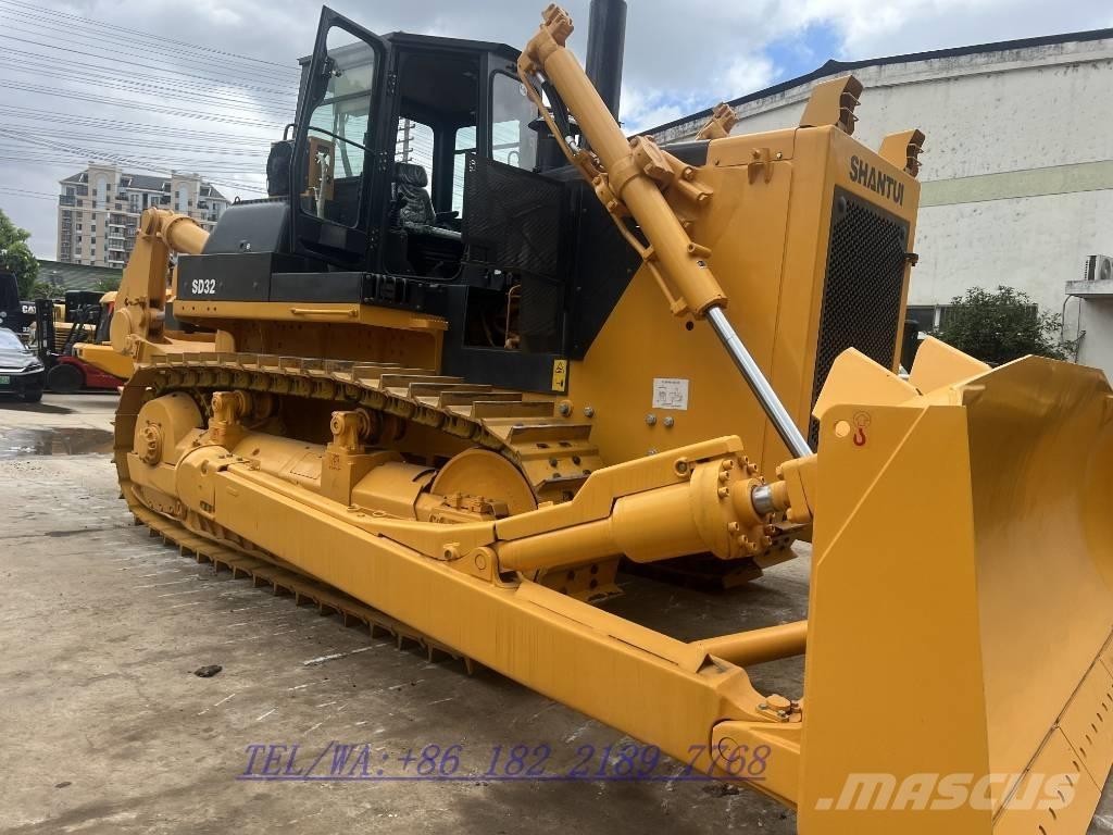 Shantui SD 32 Гусеничные бульдозеры