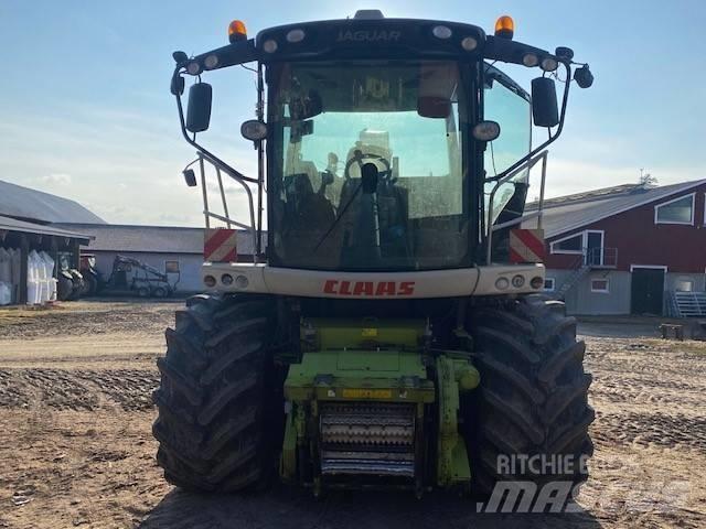 Claas 960 Самоходные кормоуборочные комбайны