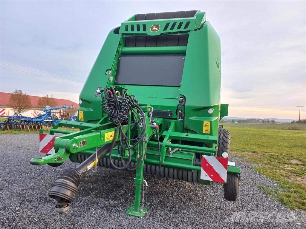 John Deere V461M Рулонные пресс-подборщики