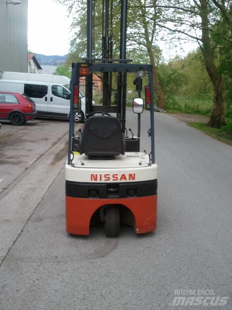 Nissan N01L15U Электропогрузчики