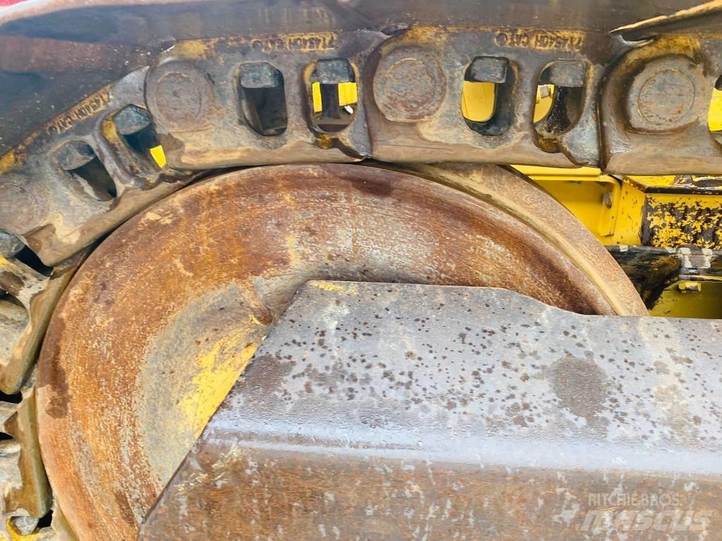 CAT 953 C Гусеничные фронтальные погрузчики