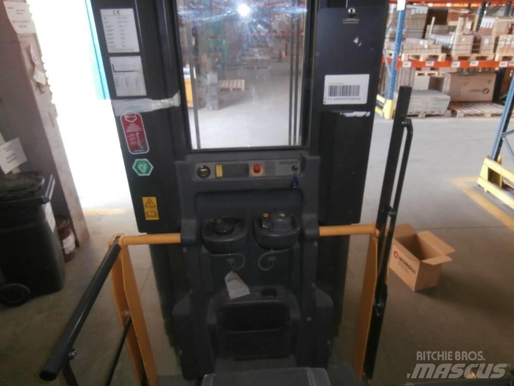 Atlet OPH/100TVI483 Высотные комплектовщики