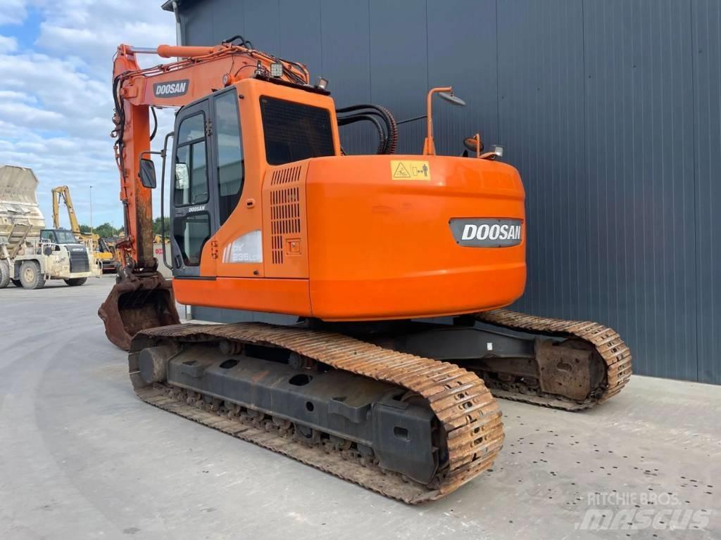 Doosan DX235LCR Гусеничные экскаваторы