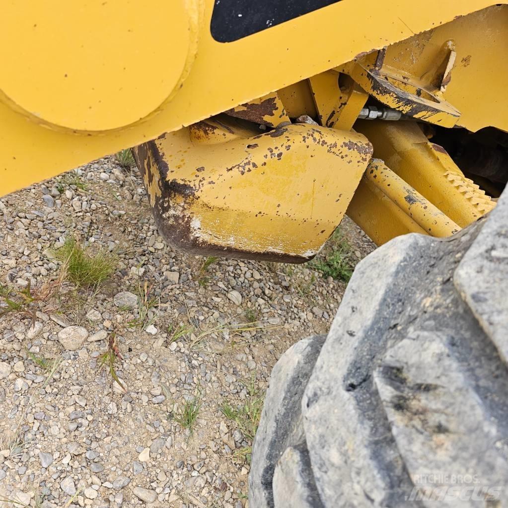 CAT 430E IT Экскаваторы-погрузчики