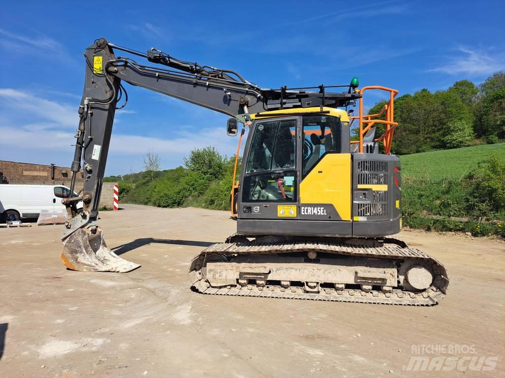 Volvo ECR 145 E Гусеничные экскаваторы