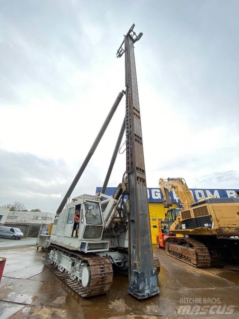 Hitachi KH 150-3 Копровые установки