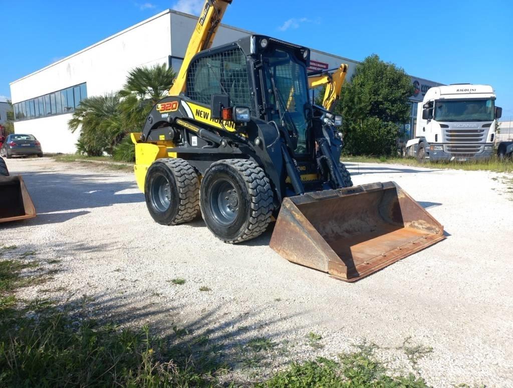 New Holland L320 Мини-погрузчики