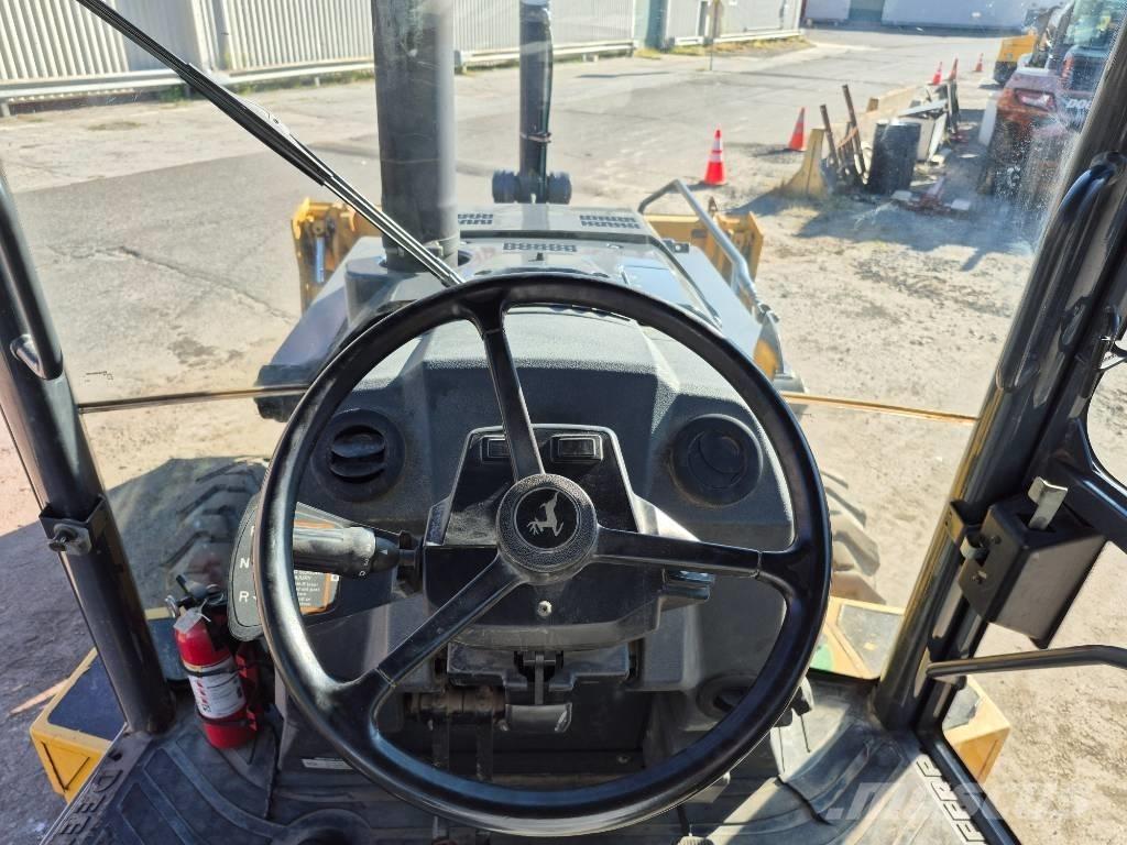 John Deere 310 L Экскаваторы-погрузчики