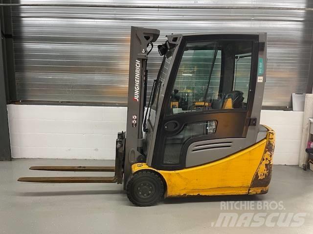 Jungheinrich EFG 216 Электропогрузчики