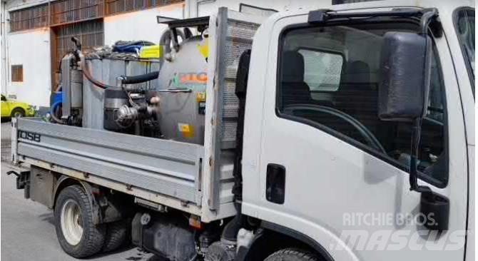 Isuzu N 1R 87A Грузовики-Фургоны