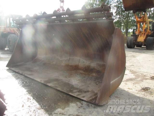 CAT 992 C Ковши