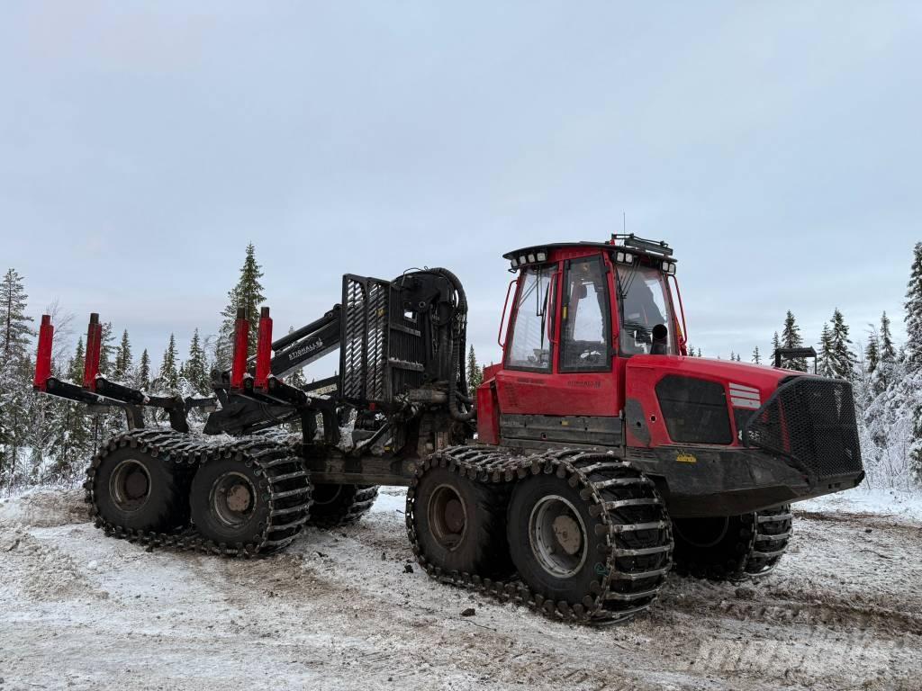 Komatsu 895 Форвардеры