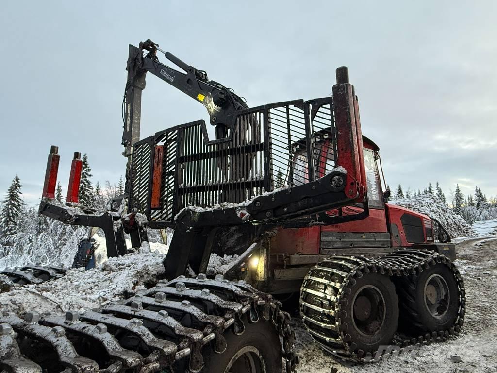 Komatsu 895 Форвардеры