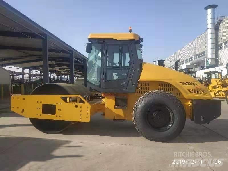 Shantui SR10 Грунтовые катки