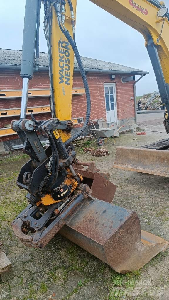 Wacker Neuson 6003 Мини-экскаваторы
