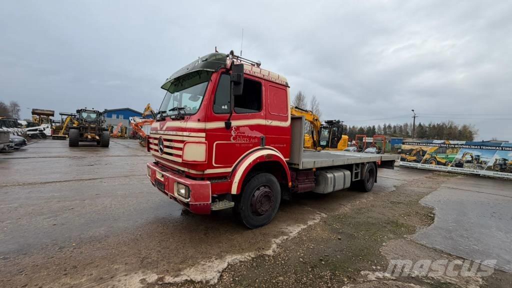 Mercedes-Benz 1827 Автовозы