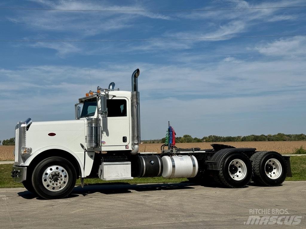 Peterbilt 388 Седельные тягачи