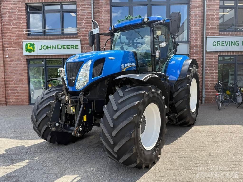 New Holland T7.220 Трактора