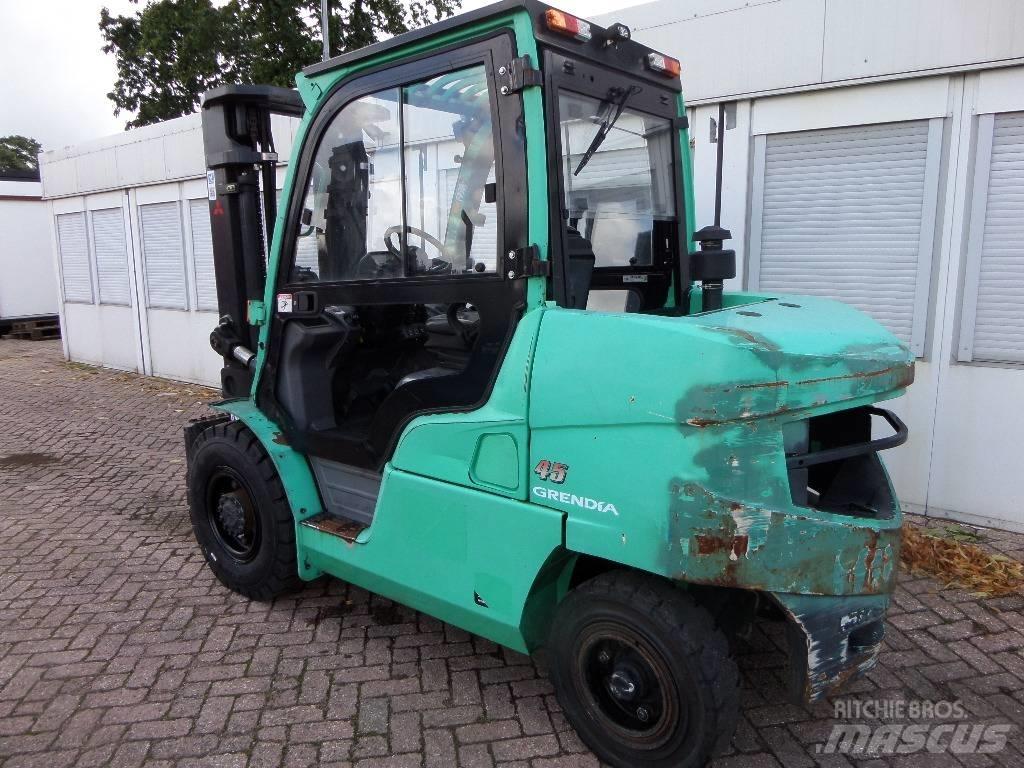 Mitsubishi FD45NT Дизельные погрузчики