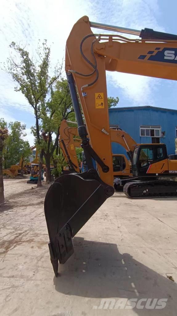 Sany SY 215 C Гусеничные экскаваторы