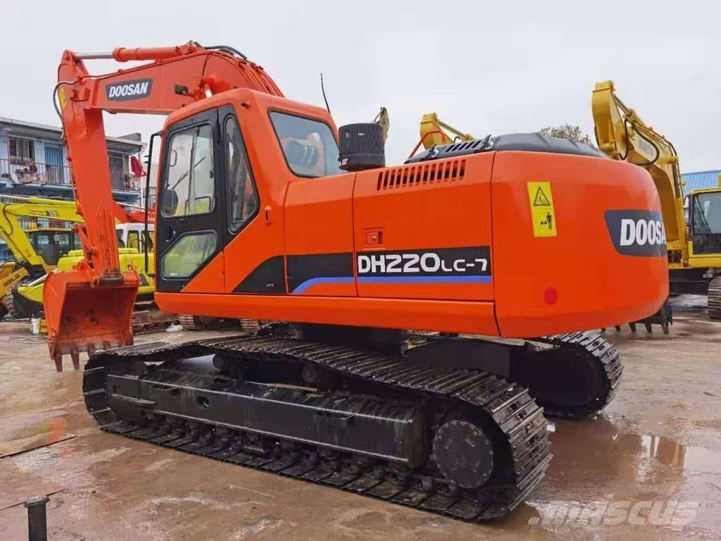 Doosan DH 220 LC-7 Гусеничные экскаваторы