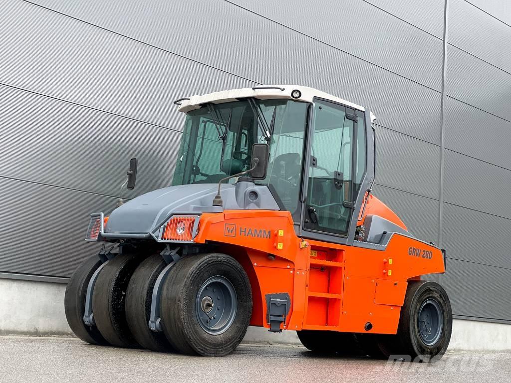 Hamm GRW 280-10 Пневматические катки