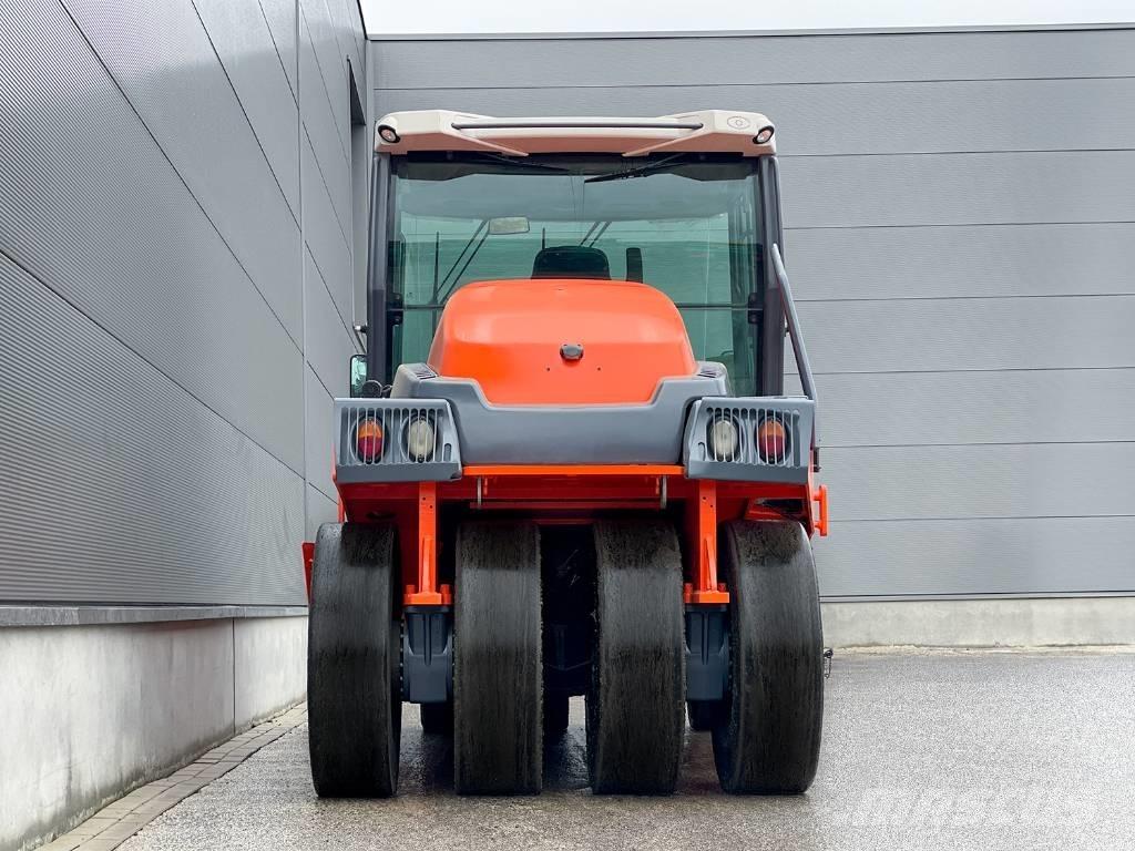 Hamm GRW 280-10 Пневматические катки