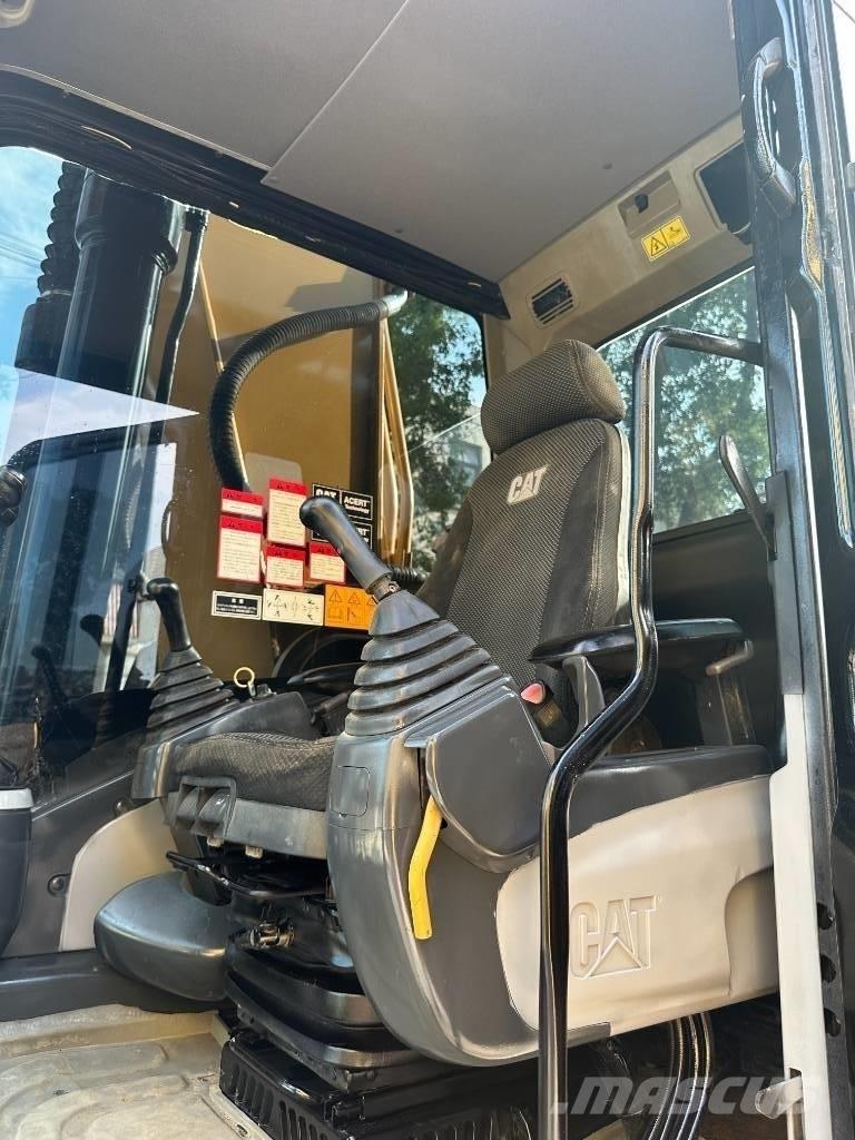CAT 330 Малые экскаваторы 7т-12т