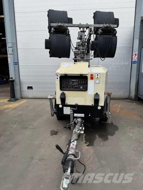 Doosan LSV 9 Осветительные установки