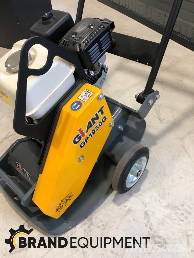GiANT GP1950G Виброплиты и вибротрамбовки