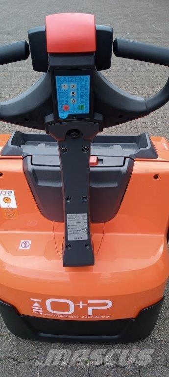 Toyota LWE 200 Ручные штабелёры с электроподъёмом