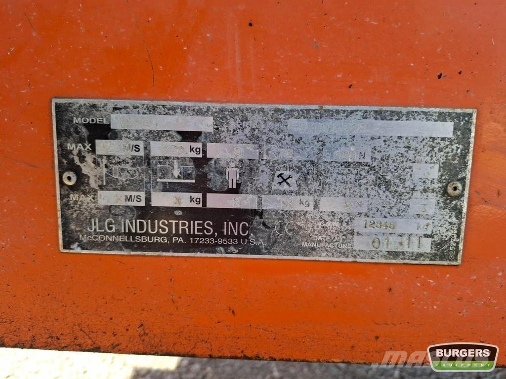 JLG 660SJ Телескопические подъемники