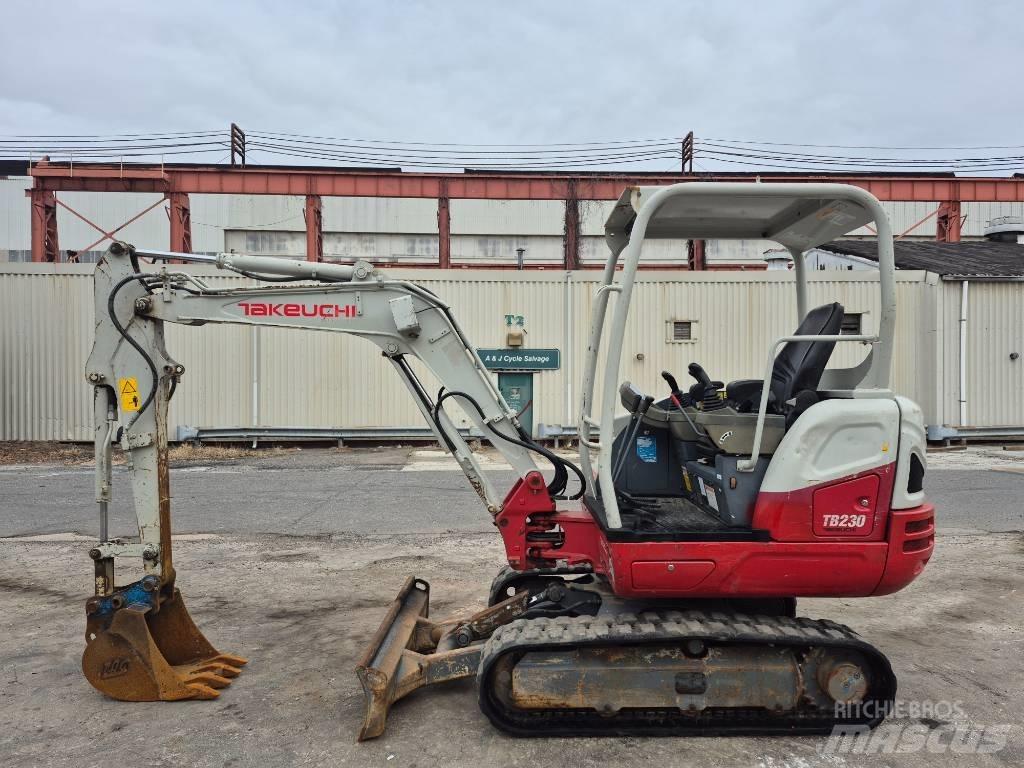Takeuchi TB 230 Мини-экскаваторы