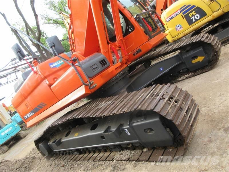 Doosan DX 340 Гусеничные экскаваторы