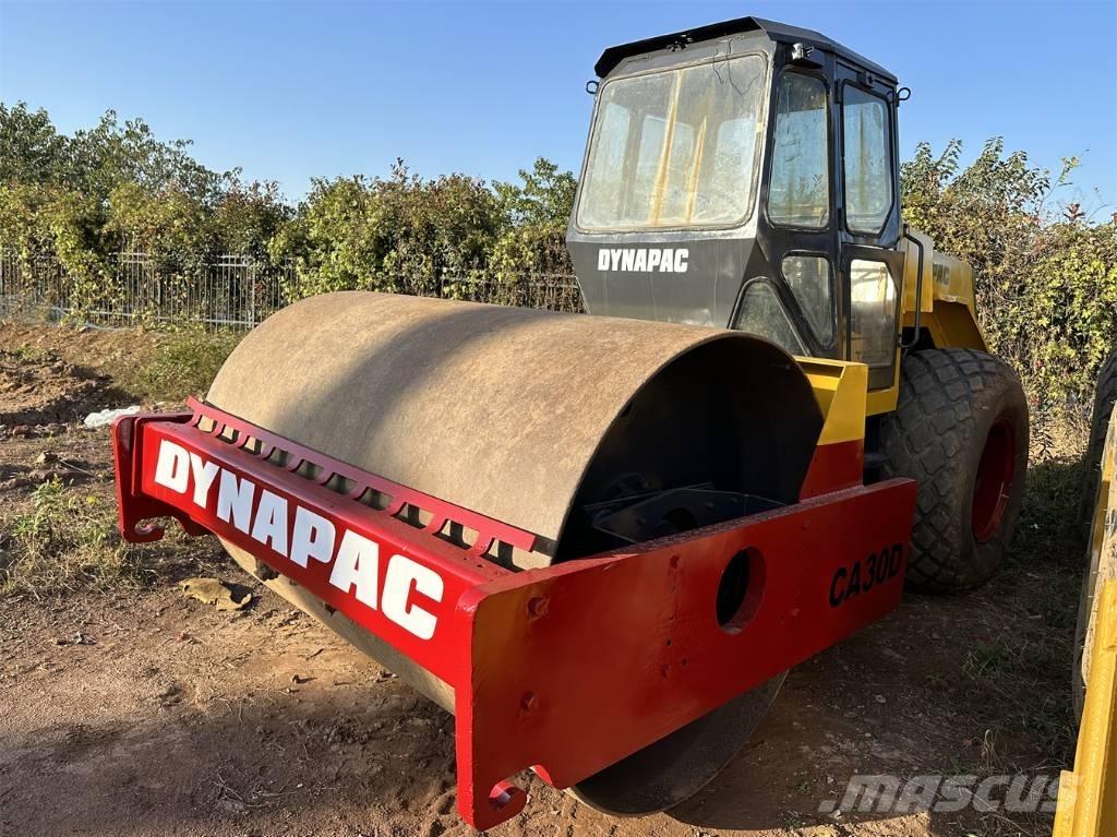 Dynapac CA 30 D Грунтовые катки