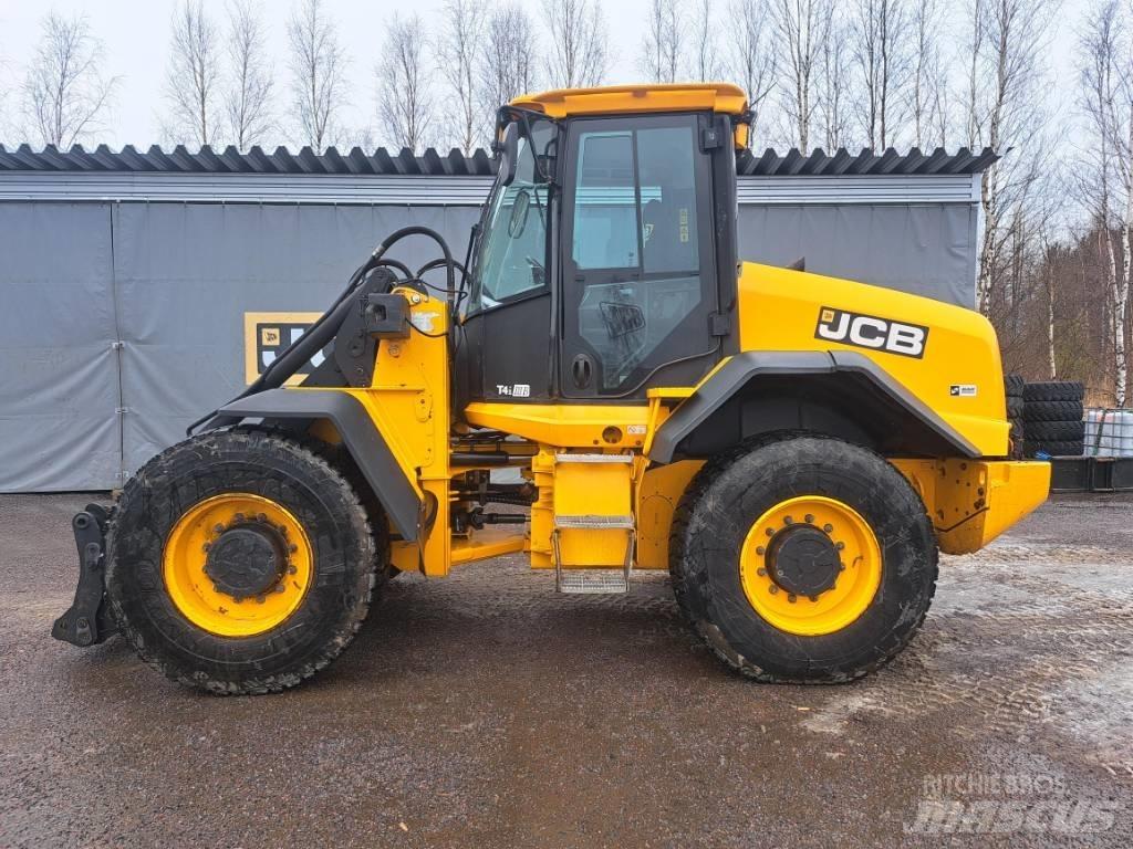 JCB 417 HT Фронтальные погрузчики