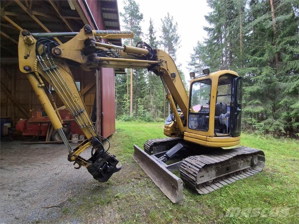 Komatsu PC75 UU Гусеничные экскаваторы