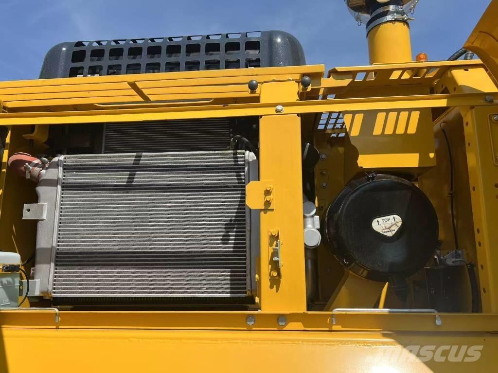 Komatsu PC 300 Гусеничные экскаваторы