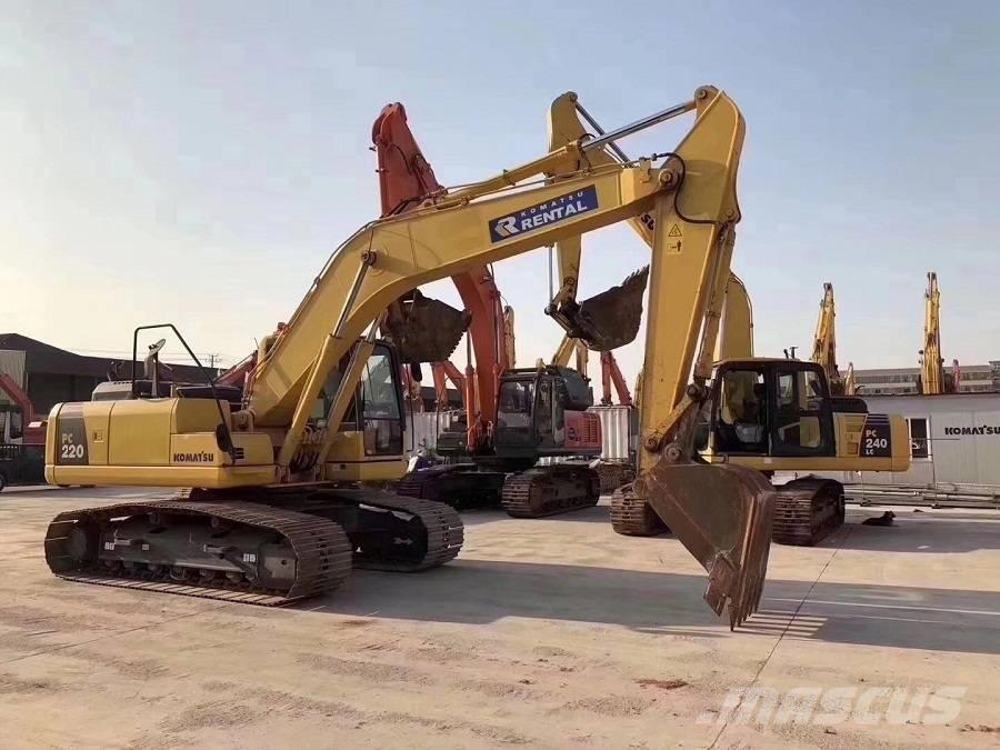 Komatsu pc220-7 Гусеничные экскаваторы