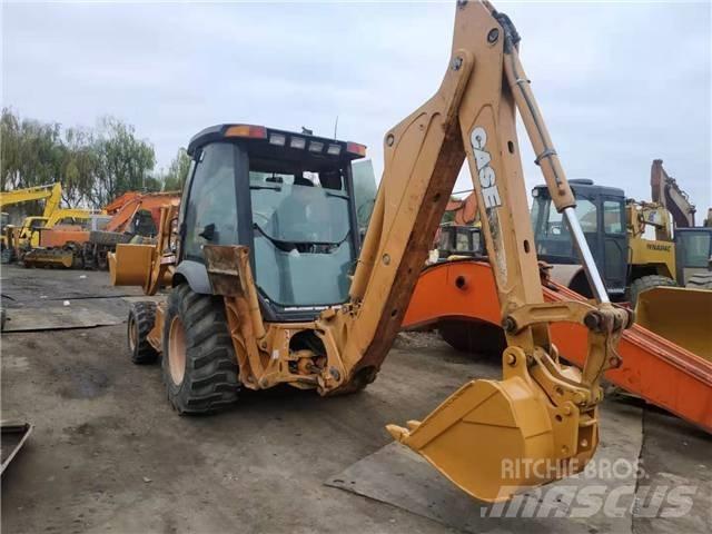 CASE 580M Мини-погрузчики