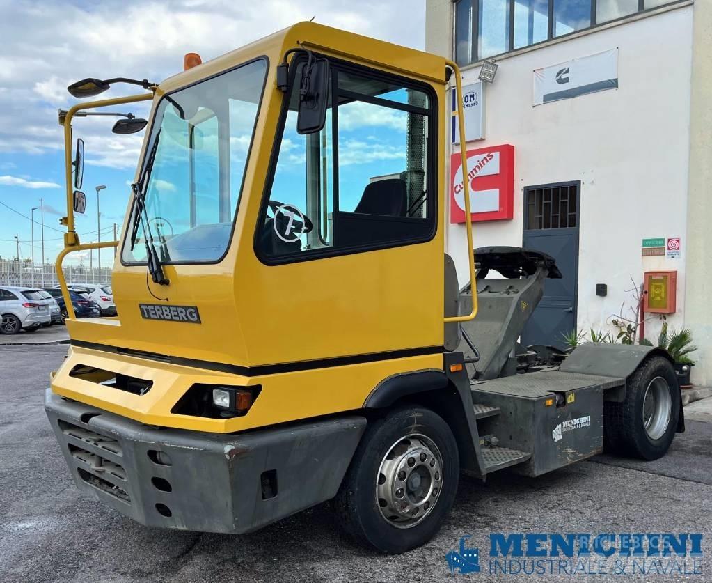 Terberg YT 182 Терминальные тягачи
