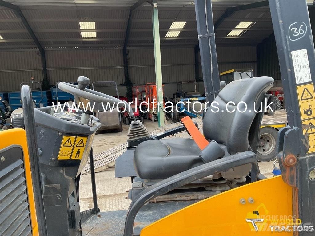 JCB VMT 260-120 Катки тротуарные