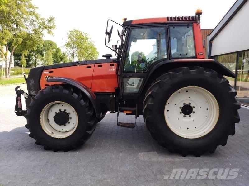Valtra 8400 Трактора