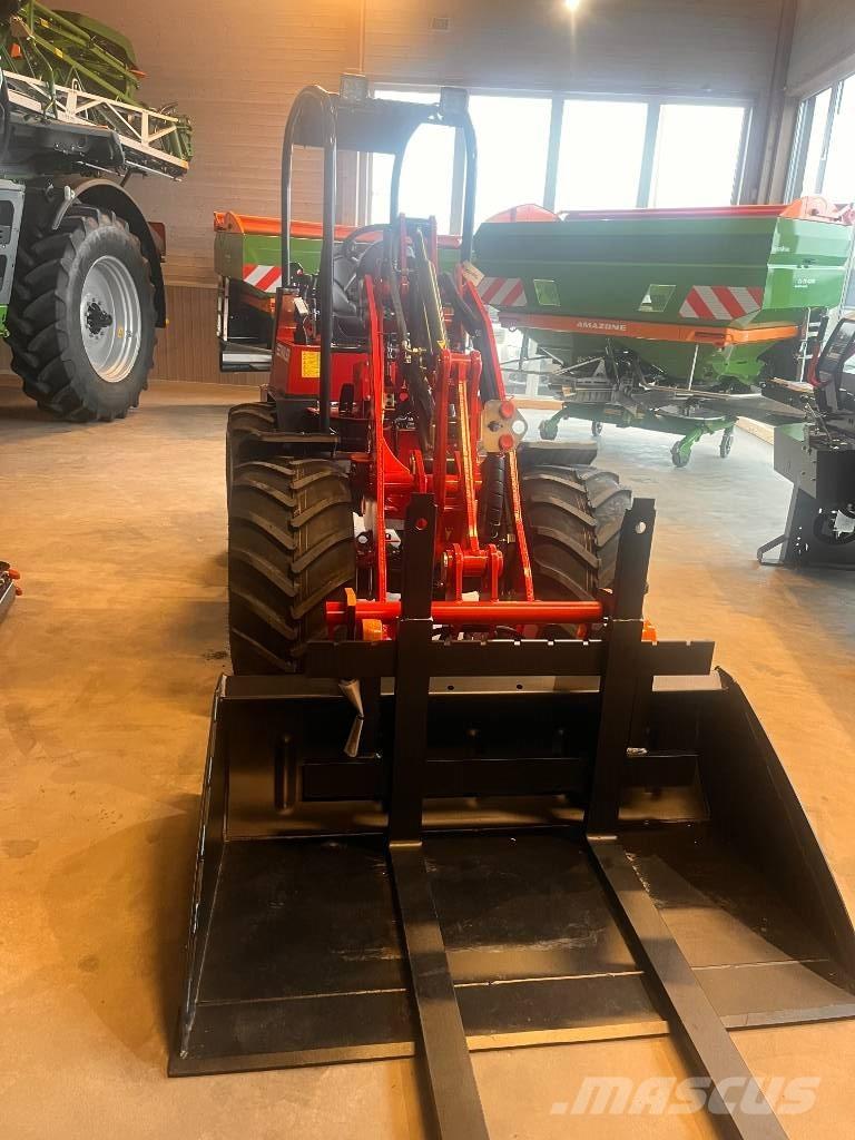 Thaler 2230S Многофункциональные сельскохозяйственные погрузчики