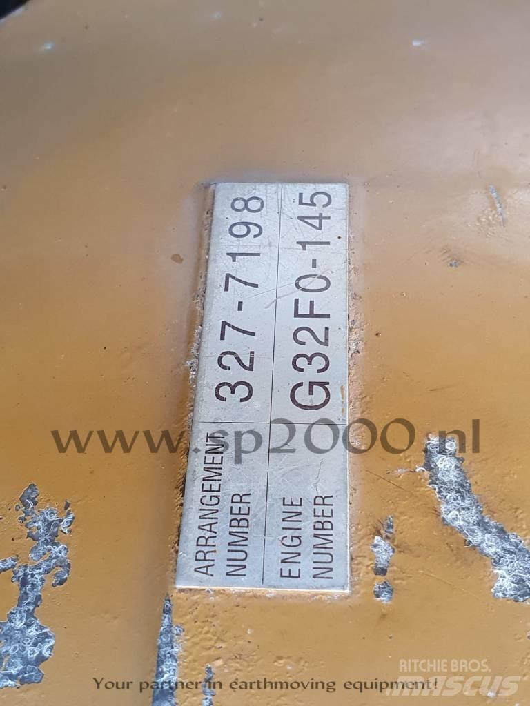 CAT 320 D Гусеничные экскаваторы