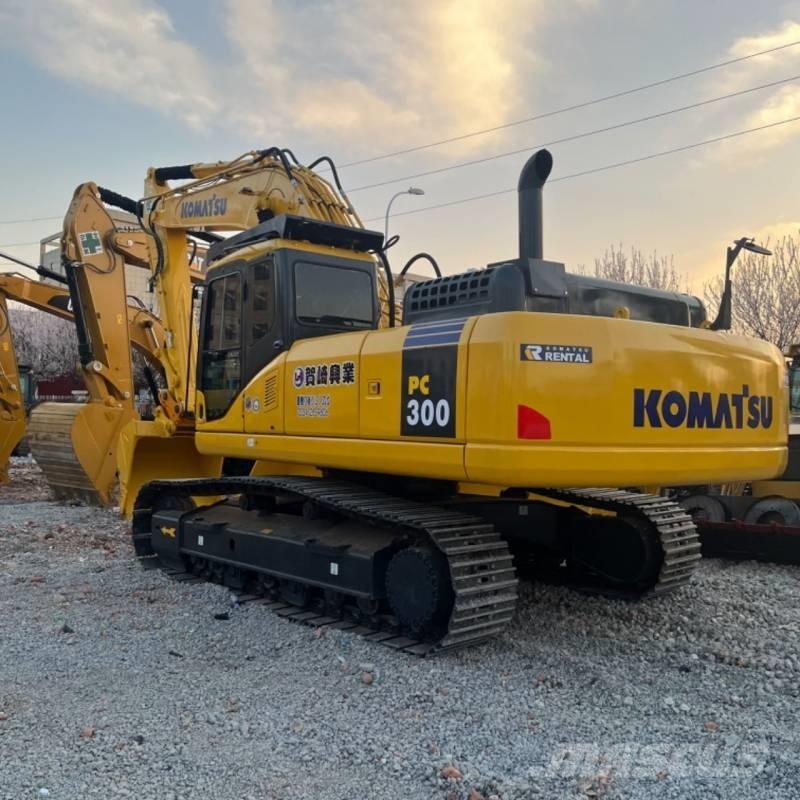 Komatsu PC 300 Гусеничные экскаваторы