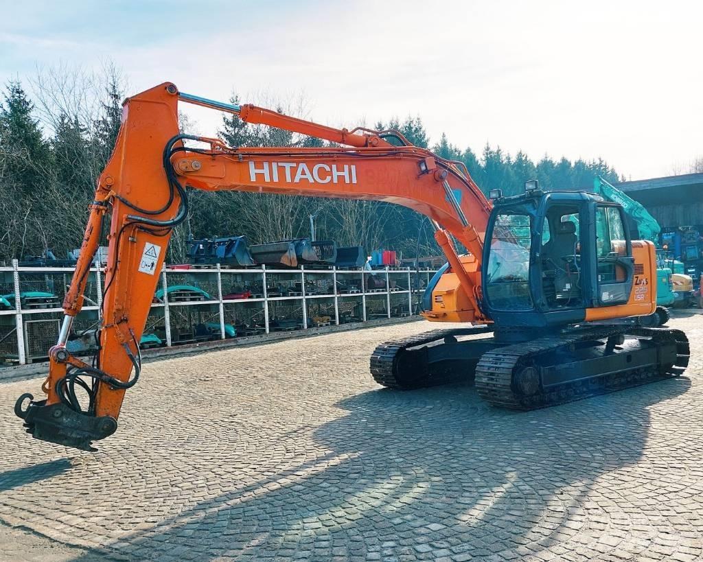 Hitachi ZX225USRLC Гусеничные экскаваторы