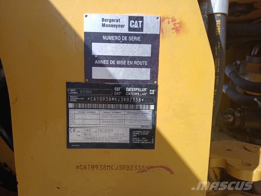 CAT 938 Фронтальные погрузчики